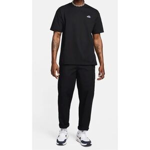 Nike: Sportswear T-Shirt Nwt